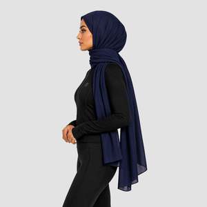 Hiyab Básico Azul Marino GAI, Elegante Pañuelo para la Cabeza y el Cuello - Product Image 3