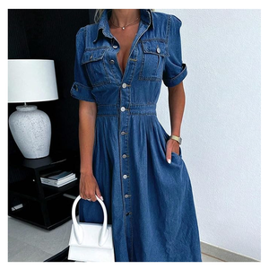 Traje de mezclilla de moda para mujer en un lavado de color único con costuras en contraste Traje de mezclilla adornado para mujer - Product Image 3