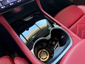 Listo para Enviar: Maserati Grecale Modena Folgore AWD 2025 Seminuevo, Grado DIY, Garantía de 3 Años, Origen EE. UU. - Product Image 3