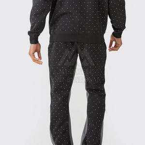 บริการ OEM รับพิมพ์โลโก้ตามสั่ง ชุดวอร์มประดับเพชรเทียม ขายส่ง ชุดวอร์มประดับเพชรเทียม น้ำหนักเบา - Product Image 4