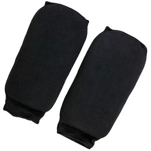 Espinilleras de Cuero de Alta Calidad con Diseño Ligero y Cierre de Velcro para Protección Deportiva en Fútbol - Product Image 6