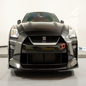 2021 T-R N-i-s-s-a-n G Premium V6 Twin-Turbo 565 ch faible kilométrage et prix abordable en stock prêt pour l'expédition - Product Image 1