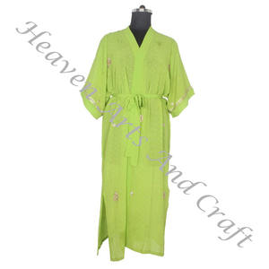 KL017 Kimono Bohemio de Seda Vintage para Mujer, Batas Largas de Seda Reciclada de Estilo Gitano - Product Image 3