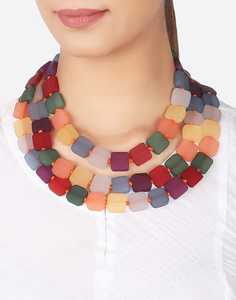 Nouvelle arrivée bijoux en résine de mode collier en résine à la mode pour le mariage et l'occasion de fête en vente entière - Product Image 3