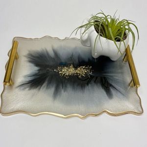 Plato artístico de resina para servir hecho a mano con patrón moderno ideal para fiestas, reuniones, celebraciones o ideas de regalos reflexivas - Product Image 4