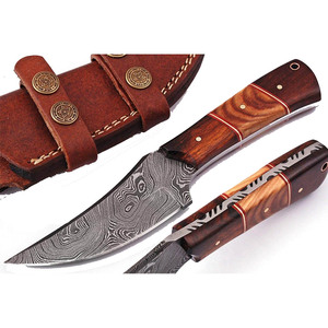 Couteau à dépecer Jexmoo personnalisé, fait main, en acier Damas, 9 pouces, manche en résine et bois, avec étui en cuir. Parfait pour les activités de plein air et comme cadeau. - Product Image 1