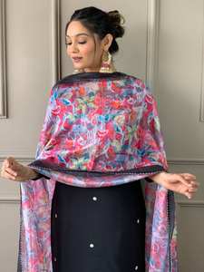 Lanzamiento del nuevo diseñador Party Wear Look Top Dhoti Salwar y DupattaFabric Detalle Top Fabric Heavy Fandy Crush - Product Image 3