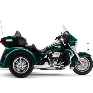 COMPRE CON CONFIANZA: Nueva Motocicleta Harley-Davidson Trike Touring 2025, TRI GLIDE ULTRA CLASSIC en Venta - Product Image 1