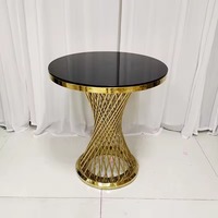 Support à gâteau en bois et résine support à dessert décoratif élégant pour fête d'anniversaire de mariage et utilisation de cuisine à domicile moderne d'Inde