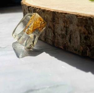 แหวนเรซิ่นอะคริลิกรูปทรงกลม แหวนทำมือ แหวนแห่งความรัก เครื่องประดับสำหรับงานปาร์ตี้ผู้หญิง ขายส่งราคาดีที่สุด - Product Image 3