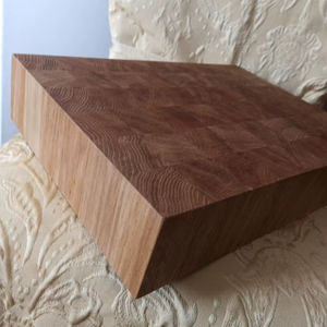 Planche à découper et plateau de service en plastique recyclé - Product Image 1