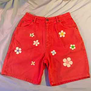 กางเกงยีนส์ขาสั้นทรงวินเทจ - Product Image 5