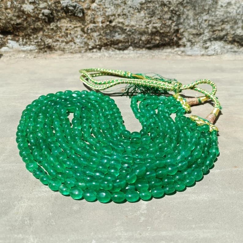 สีเขียว