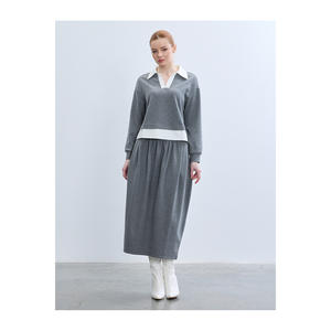 Falda midi de punto fruncida con corte de vestido, cintura elástica y tacto suave - Product Image 6