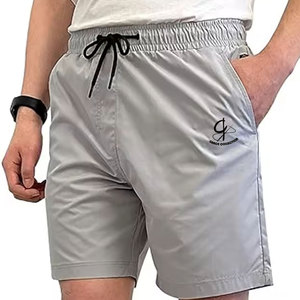 กางเกงขาสั้นกันลมสำหรับผู้ชายกางเกงขาสั้นผ้าโพลีเอสเตอร์/ ผ้าไนลอนแบบสั่งทำ - Product Image 1