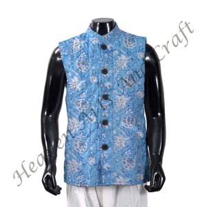 Chaqueta de hombre de estilo 2025, Chaqueta corta de algodón sin mangas con estampado Floral de trabajo de hilo acolchado hecho a mano - Product Image 1