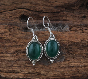 Beautiful Green Onyx Top Quality Gemstone Earring 925 Sterling Silver Anniversary Gift Wholesale Factory Price <b>Jewelry</b> - Product Image 2