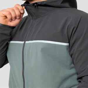 Chaqueta cortavientos de invierno al aire libre para hombre, impermeable, tela ecológica, con capucha, cierre de cinturón ligero - Product Image 2