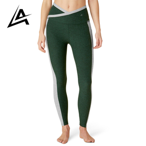 Leggings de sport pour femmes AIFRAN, taille adulte, confortables, de haute qualité, personnalisables, vente en gros - Product Image 1