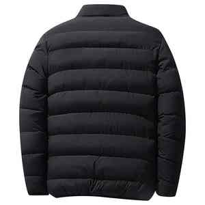 Doudoune personnalisée pour homme, légère, chaude, rembourrée, design haut de gamme, élégante et fonctionnelle pour toutes les conditions hivernales - Product Image 3