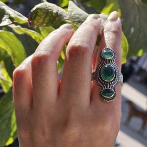 แหวนเงินแท้ 925 ประดับพลอยสีเขียวออนิกซ์ สไตล์เนปาล สำหรับงานแต่งงานและงานปาร์ตี้ แบบยูนิเซ็กส์ สไตล์ศาสนา - Product Image 4