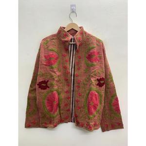 Veste en coton brodée Suzani faite à la main, motif floral artisanal, ouverte sur le devant, pour l'automne - Product Image 1