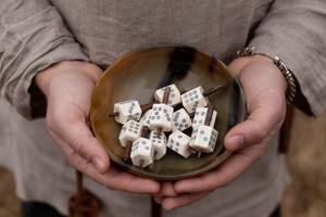 Cuenco de cuerno de búfalo hecho a mano acabado pulido decoración del hogar disponible en todos los tamaños de Buffalo Horn Art Ware - Product Image 3