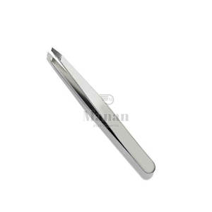 Pinzas de Cejas Portátiles de Acero Inoxidable con Punta Inclinada, Depilación de Precisión, Antiestáticas, Duraderas, Ecológicas y Ligeras - Product Image 2