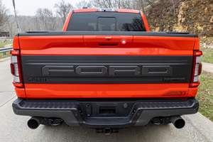 SUPER CLEAN 2023 F-O-R-D F-150 RAP-TOR LISTO PARA SER ENVIADO - Product Image 4