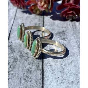 Anillo Ajustable de Plata de Ley con Turquesa Navajo Kingman, Engaste de Bisel Chapado en Oro Rosa, Regalo para Él, Licenciado y Exclusivo - Product Image 4