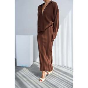 ชุดกระโปรงซิปสีน้ำตาล - Product Image 3