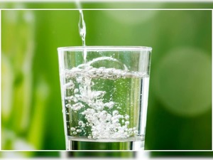 แก้ววิสกี้โบโรซิลิเกตเป่าด้วยมือไม่เหมือนใคร280มล. สำหรับเป็นของขวัญทางธุรกิจการออกแบบโดย faizacraft - Product Image 2