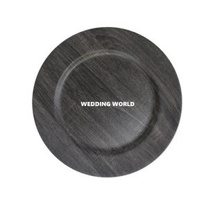 Assiette en bois enduit de poudre noire forme ronde fantaisie concepteur fait à la main mariage et ustensiles de cuisine en gros assiette en bois - Product Image 1