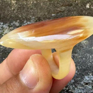 Anillo de Cuerno de Búfalo Pulido, Joyería para Fiestas, Bodas y Aniversarios, Color Natural, Gran Venta - Product Image 1
