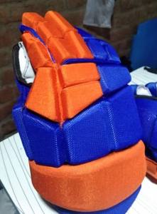 Los clientes más demandados diseñan su propia etiqueta privada todos los colores múltiples ahora en nuevos guantes de hockey de la mejor calidad - Product Image 5