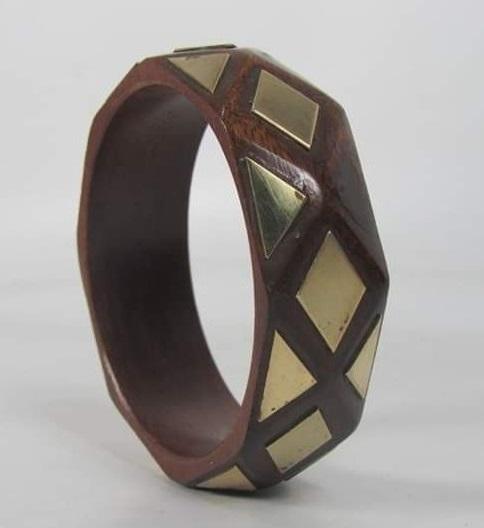 ไม้ธรรมชาติ