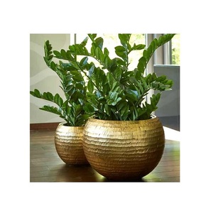 Jardinière de forme ronde de taille personnalisée en pot de fleurs en métal martelé de couleur argent du meilleur exportateur en Inde - Product Image 5