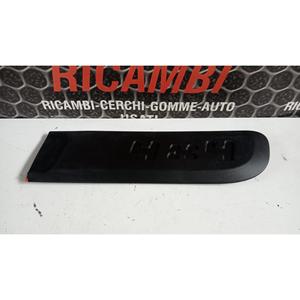 Moldura de Puerta Trasera Izquierda para FIAT Panda 4x4 Serie (10>13) 735537085 - Product Image 4