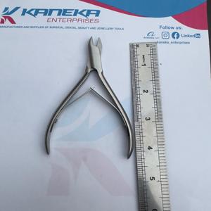 Pince orthodontique dentaire de haute qualité à trois broches Double ressort pince à cintrer le fil à trois mâchoires pince orthodontique Aderer 3 mâchoires - Product Image 6