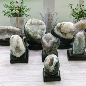 หินโมสอาเกตธรรมชาติรูปทรงอิสระขัดเงาสไตล์นางฟ้า สำหรับตกแต่งบ้านสีเขียว บำบัดรักษาและเสริมฮวงจุ้ย ขายส่งเป็นมิตรกับสิ่งแวดล้อม - Product Image 1