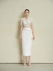 ชุดเดรสผู้หญิงผ้าลูกไม้โปร่งแสงและผ้าไหม ความยาวปานกลาง แขนสั้น คอวี รับผลิตแบบ OEM ODM งานฝีมือประณีต - Product Image 3