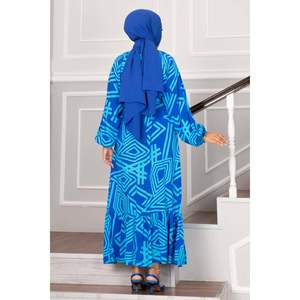 Robe modeste hijab boutonné en viscose de Saxe - Product Image 3
