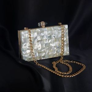 Aaliyan Impex Automne Vente à Chaud Sac à Main Blanc Nacre Incrustation avec Chaînes Style à la Mode pour Filles Dames - Product Image 2