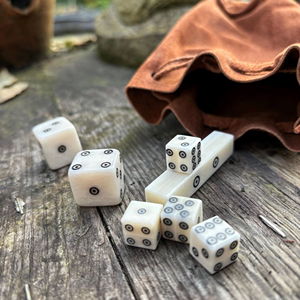 Jeu de dés en os artisanal pour jeux de stratégie par saniya craft - Product Image 4