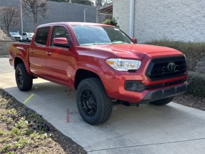 Toyota Tacoma SR 2022 Usada en Buen Estado - Product Image 2