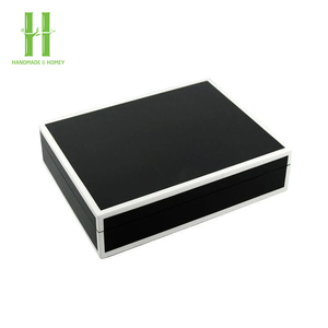 Caja de laca Joyería personalizada Laca de alto brillo Regalo de lujo Caja de embalaje de joyería de madera Hecho en Vietnam Producto - Product Image 2