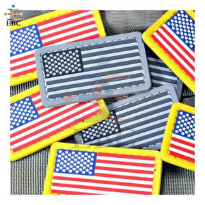 Parches y Emblemas de Tela Personalizados OEM, Bordados en 3D, Estilo Termoadhesivo, Parches de Fieltro Británicos Hechos a Máquina, Venta al por Mayor - Product Image 3