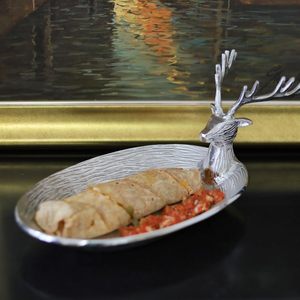 Produit décoratif Plateau ovale avec poignées en bois de cerf Plateau de service pour la maison et l'hôtel Plateau en aluminium - Product Image 6