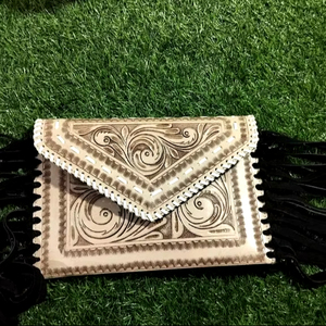 Nueva llegada elegante mano Tooled cuero flecos bolsos patrón occidental cuero de vaca real tallado bolsos cruzados mujeres Sling monederos - Product Image 3
