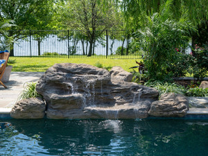 Fontaine lumineuse extérieure moderne en pierre polymère faite à la main, étanche, pour la cour et <span class=keywords><strong>le</strong></span> jardin - Product Image 3